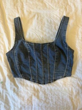 Essnce Square Neck Crop Tank Denim Top. Size small